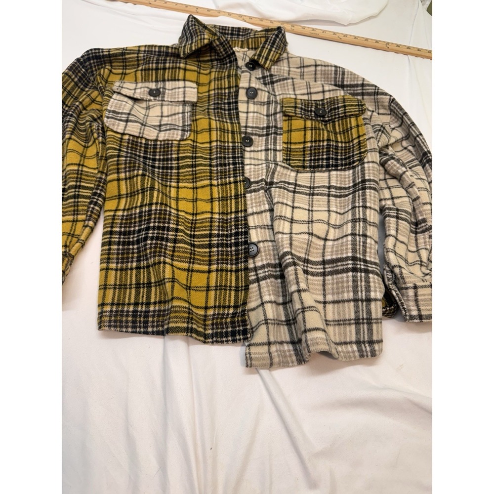 Jodifl Woven Double Flannel Shacket Women's Sz M  Fuzzy Boho EUC Yellow Tan Blac
